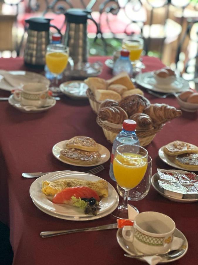 Ourida Urban Hotel Rabat Esterno foto